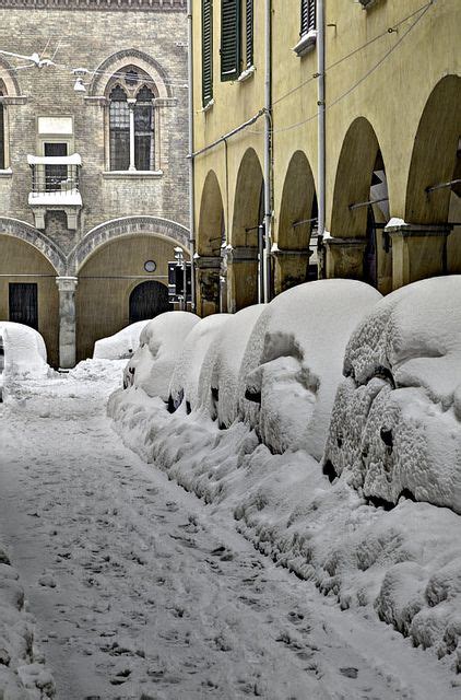 Pausa Di Riflessione Italy Winter Bologna Italy Christmas In Italy