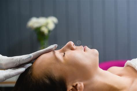 Beauty Massage Treatment To Forehead Face Skin Stock Image Image Of Natural Massaging 266658481