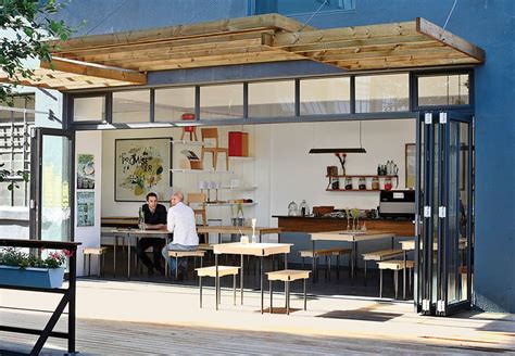 7 Modern Modular And Prefabricated Homes In The Uk Coffee Shop