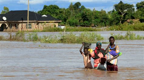 Kenya Severe Flooding Kills Nearly 200 People And Displaces 100000