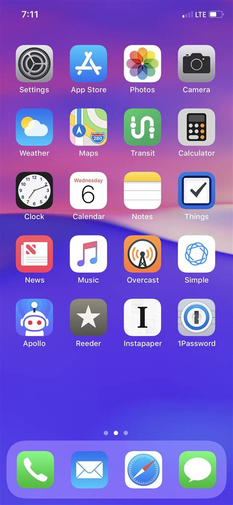 Creating screenshots for the app store is easy. Here's my iPhone X home screen : iOSsetups