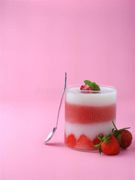 Strawberry Milk Pudding Stock Image Image Of Dish Produce 248150663