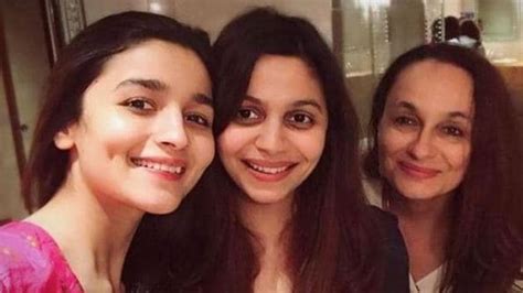 Shaheen Bhatt Was Once Asked To Exit A Pic With Alia Bhatt Pooja Bhatt ‘looking At Those