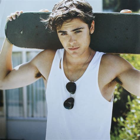 ZAC EFRON's Sexiest Photos (TOP 10)poems on life