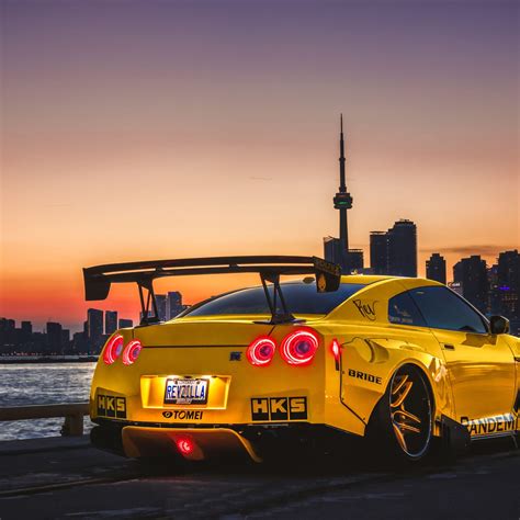 Yellow Sports Car Wallpapers Maxipx