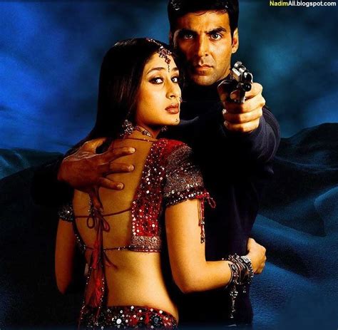 Kareena Kapoor In Talaash 2003 Romantic Drama Film Kareena Kapoor Romantic Films
