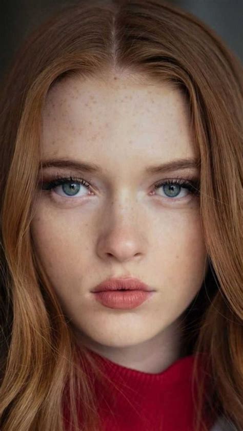 Pin By Berni Gustavo On Beautiful Redhead And Freckles Beautiful Girl Face Redhead Beauty