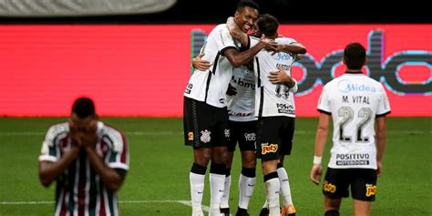 Watch live coverage of brazil v ecuador in the copa america at the estadio olimpico pedro ludovico in goiania, brazil. Corinthians x Fluminense: veja os memes após a goleada ...