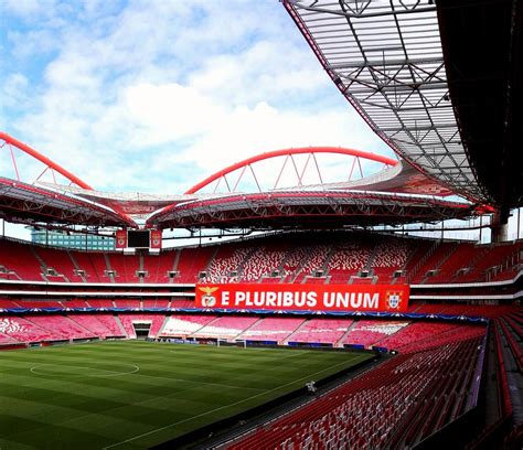 Maybe you would like to learn more about one of these? SL Benfica on Twitter: "A Catedral está a vestir-se para o ...