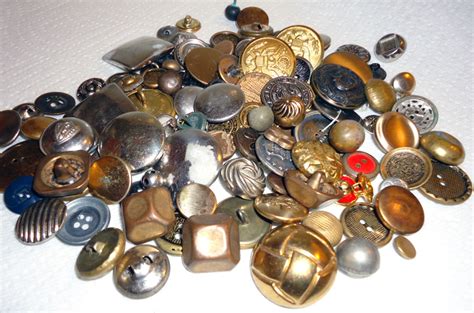Sewing Collectibles 1930 Now Vintage Estate Sale Buttons Lot 100