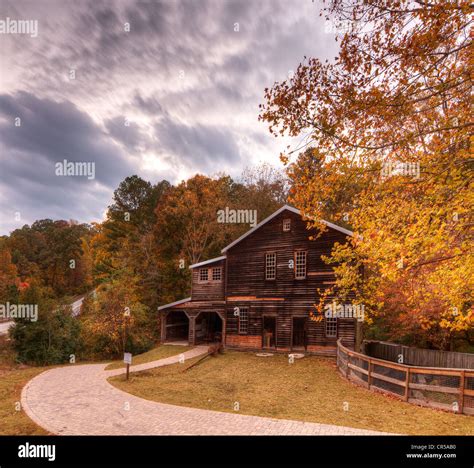 Historic Freeman Grist Mill Near Atlanta Georgia Stock Photo Alamy