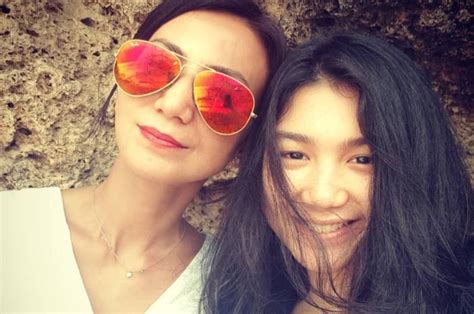 Disinggung sejak kapan berpisah dengan daniel patrick hadi, pemain film dear love ini rupanya punya jawaban sendiri. Sstt...Wanda Hamidah Resmi Cerai dari Suami Kedua ...