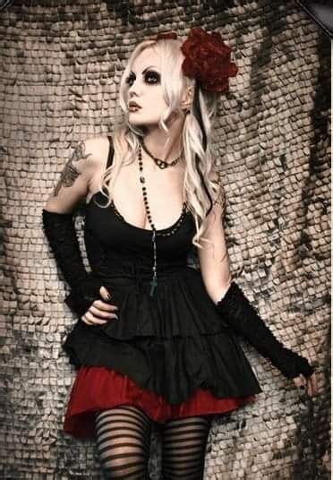 Why not just take the skirt off for the reception? Pin by greywolf on Gothic Angels | Gothic outfits, Gothic ...