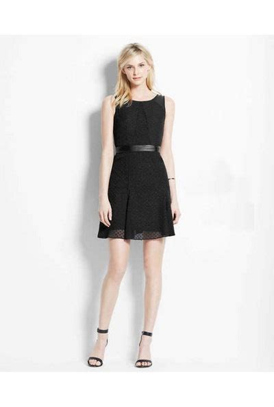 Let our team guide you through for more formal affairs, emilia wickstead, oscar de la renta and dolce & gabbana's expertly read on for a selection of all the midi, maxi and mini dresses to dress up or down to your hearts desire. Summer Wedding Dress Code: What to Wear to a Formal ...