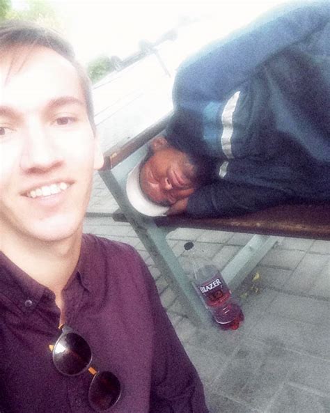 Selfies With Homeless People Is A New Disgusting Trend