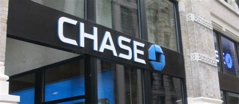 Please enter your user id and password to login. Finding a Chase Bank near me now is easier than ever with ...