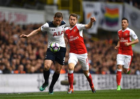 Arsenal: Aaron Ramsey Deserves Inconsequential Gold Star