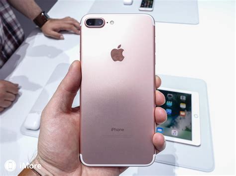 Iphone 7 Colors Black Jet Black Gold Rose Gold And Silver Photo