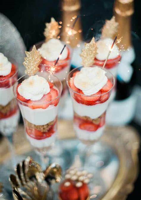 18 Festive And Fancy New Years Eve Desserts The Cheerful Spirit