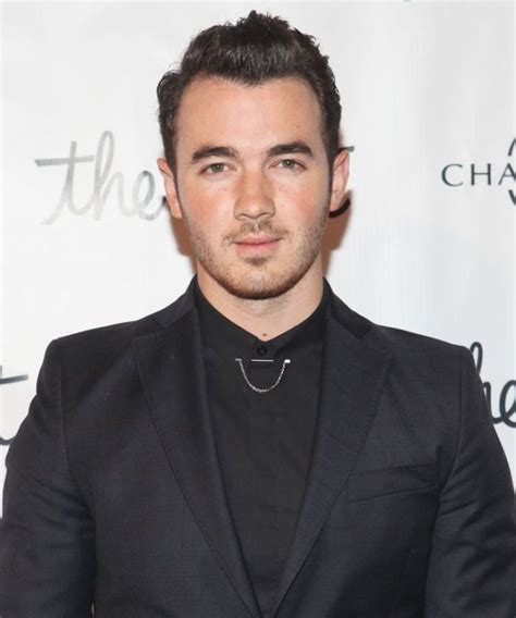 Pictures Of Kevin Jonas