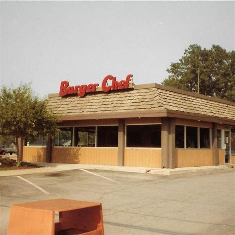 8 Old School Restaurant Chains We Genuinely Miss Old School