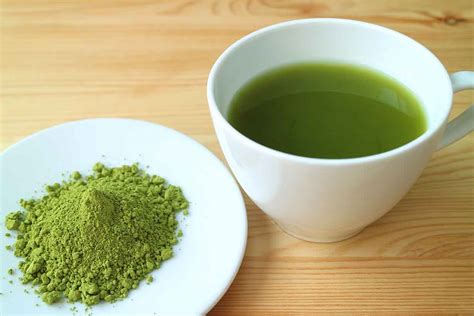 Matcha, like other green teas, contains a class of antioxidants called catechins. What Is Matcha Tea and What Benefits Does It Have ...