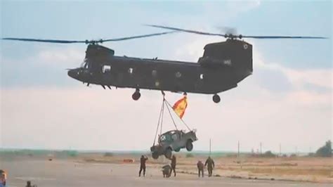 Big Helicopter Air Lifting Super Heavy Military Vehicles Youtube