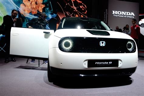 Honda E Prototype La Citadine électrique En Photos Au Salon De Genève