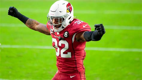 This promises to be a fantasy football draft season unlike any other, but that doesn't mean you won't still want a printable top 200 list at your fingertips on these rankings include three other receivers in the first round, while the top two rounds include just one quarterback (patrick mahomes, at no. Fantasy football IDP rankings - NFL Week 11