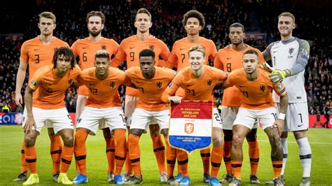 Virgil van dijk niet mee naar het ek: Oranje oefent in aanloop naar EK ook tegen Griekenland en ...