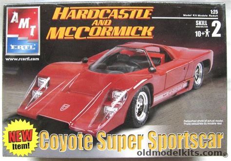 AMT 1/25 Hardcastle and McCormick Coyote X Super Sports car, 31559