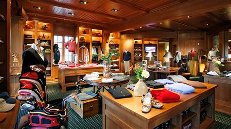 Custom Woodworking for Golf Pro Shops, Resorts, and Retail | D.P. Juza ...