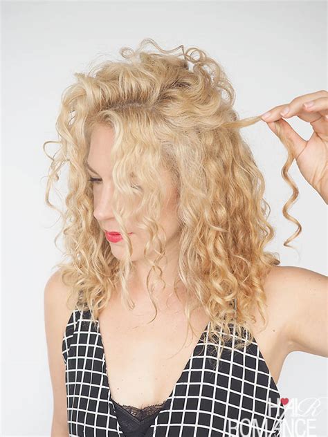How To Style Curly Hair Straight How To Curl Your Hair Even If You