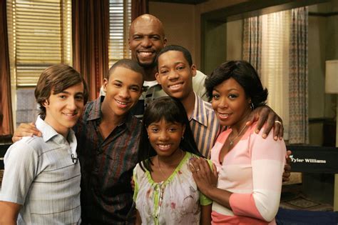 Everybody Hates Chris Best Black Sitcoms Popsugar Entertainment Photo 7