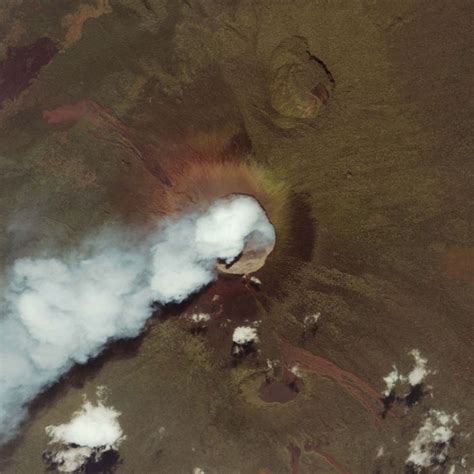 Volcanic Eruptions As Seen From Space 15 Pics