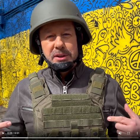 Andrzej Piaseczny W Militarnym Stroju Chce Pomóc Ukrainie Kozaczek