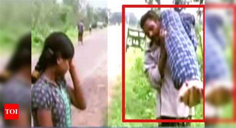 Man Who Carried Wifes Body Admits He Didnt Seek Help Bhubaneswar News Times Of India