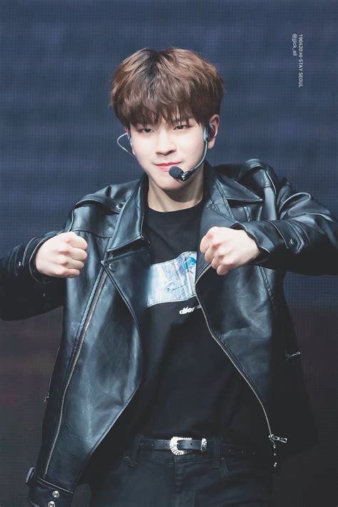 It is the second and title track from their first studio album go live. #kpop #straykids #seungmin in 2020 | Stray kids seungmin ...
