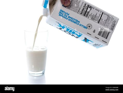 Milk Pouring And Carton Hi Res Stock Photography And Images Alamy