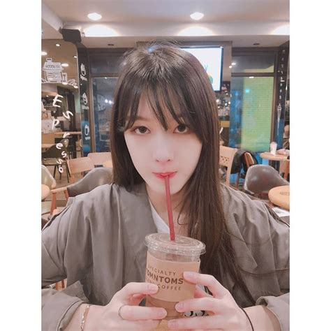 Pagesmediatv & moviestv show요즘 핫한 tvvideoswho 러블리 호러블리 승희. 181011 해주세요 #CLC #씨엘씨 #승희 #덕스타그램 ...