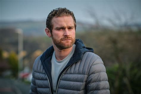Happy Valley Star Mark Stanley On Playing Rob Hepworth What To Watch