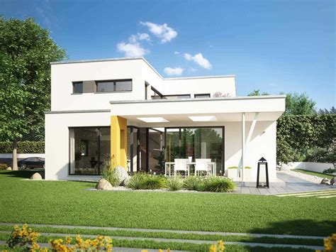 Photovoltaikanlagen auf dem dach versorgen das haus mit umweltschonendem solarstrom. FertighausWelt Wuppertal - 19 Musterhäuser