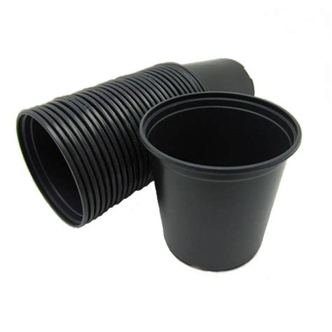 The gro pro® premium nursery pots are the best quality pots on the market! Viagrow 1/2 Gal. Plastic Nursery Pots (100-Pack)-VHPP50 ...