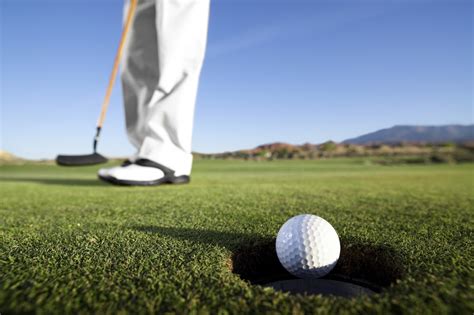 Tips Which Putting Grip Is The Best Unigolf Đặt Sân Golf Golf