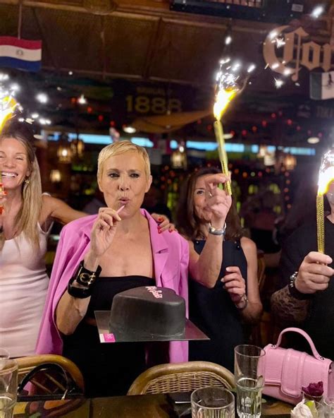 Κωνσταντίνα Μιχαήλ Έκλεισε τα 56 Φωτογραφίες από το πάρτι γενεθλίων instyle
