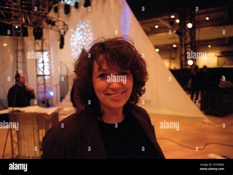 Lisa Anderson At The 1997 Brit Awards February 1997 Stock Photo Alamy