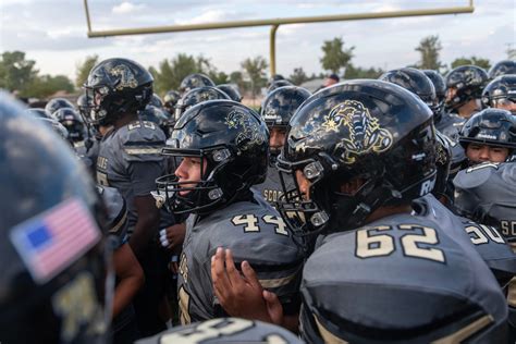 High Desert Football: Hesperia upsets Apple Valley in thrilling MRL