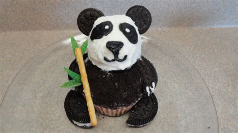 Decorating Cupcakes 86 Pandas Youtube