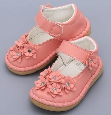 Cette chaussure homme est réalisée en cousu blake avec un velours traité hydrofuge, sur une. Chaussure rose semelle en gomme - CrearticaDoll