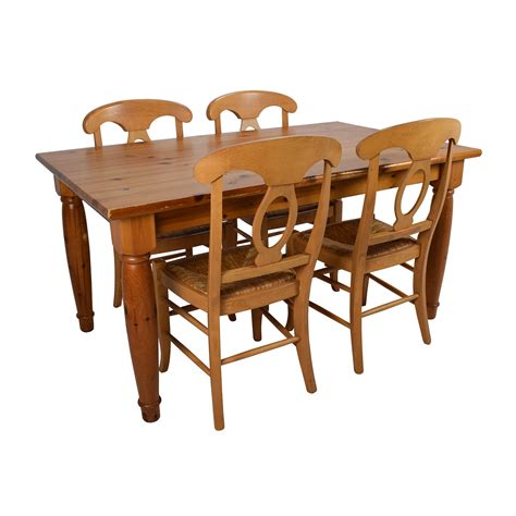 73% OFF - Pottery Barn Pottery Barn Dining Room Table with Four Chairs